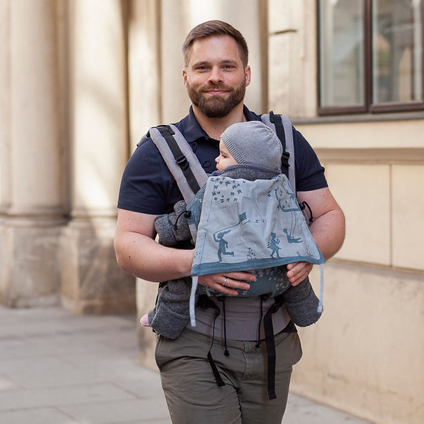 Buzzidil Evolution steplessly growing baby carrier